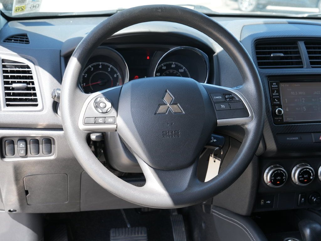 Used 2023 Mitsubishi Outlander Sport AWD image 24