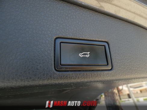 Used 2014 Volkswagen Touareg VR6 AWD/4WD image 70