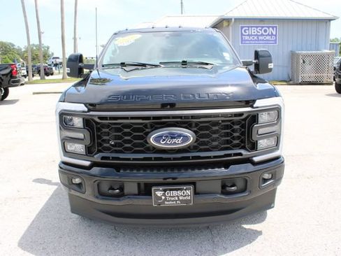 Used 2024 Ford F250 Lariat w/ Lariat Ultimate Package AWD/4WD image 2