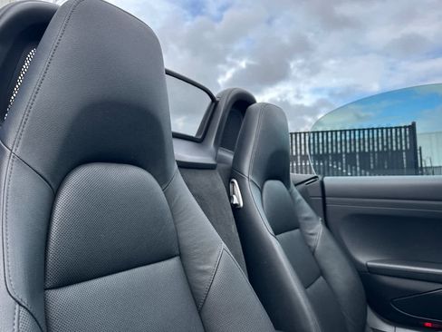 Used 2013 Porsche Boxster S image 15