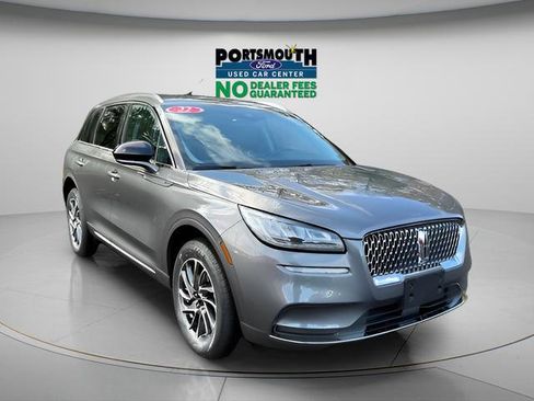 Used 2022 Lincoln Corsair AWD w/ Equipment Group 101A image 17