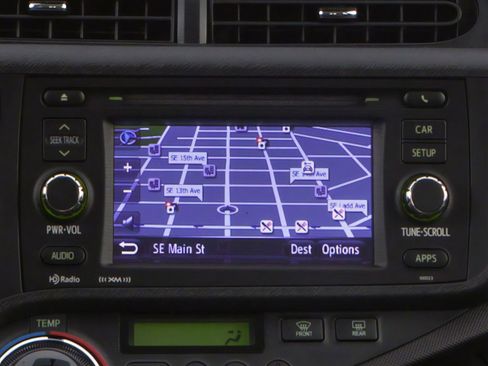 Used 2012 Toyota Prius C Three image 9