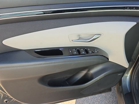 Used 2023 Hyundai Tucson Limited FWD image 18