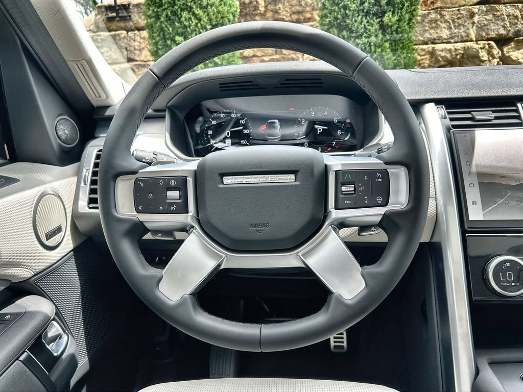 New 2026 Land Rover Discovery Dynamic SE AWD/4WD image 29