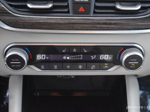 Used 2021 Nissan Altima 2.5 Platinum AWD/4WD image 26