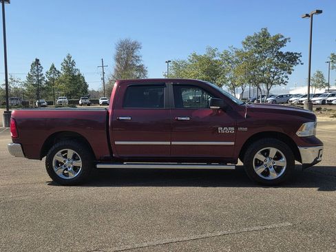 Used 2018 RAM 1500 Big Horn image 3