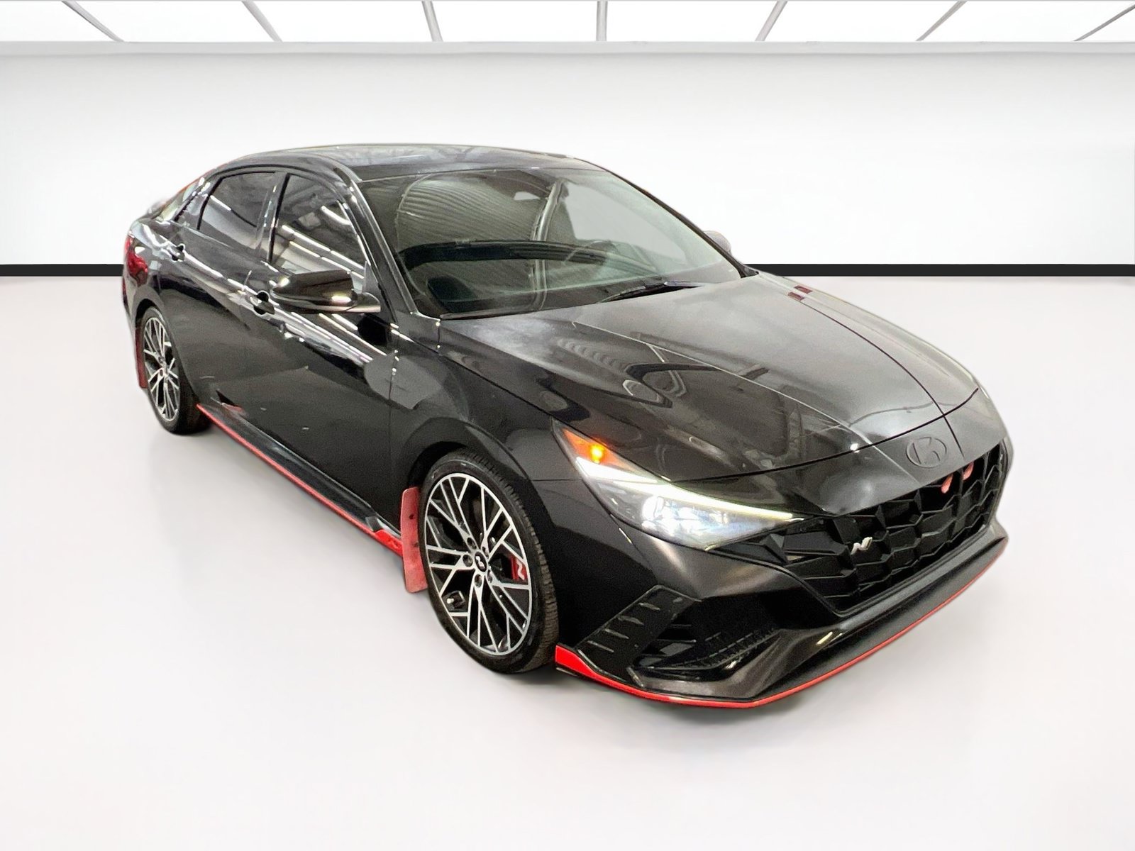 Used 2023 Hyundai Elantra N FWD image 3