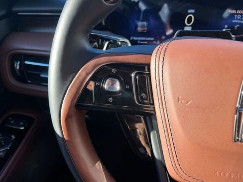 Used 2025 Lincoln Aviator Reserve w/ Illumination Package image 15