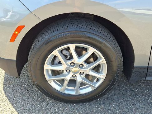 Used 2024 Chevrolet Equinox LS w/ LPO, Floor Liner Package AWD/4WD image 29
