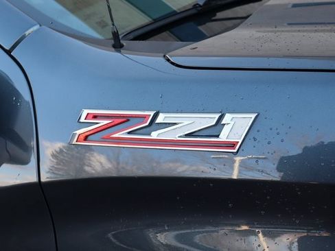 Used 2019 Chevrolet Silverado 1500 LT w/ All-Star Edition image 19