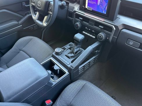 New 2026 Toyota 4Runner SR5 AWD/4WD image 20