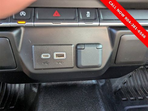 Used 2022 Chevrolet Silverado 1500 W/T w/ WT Value Package image 22