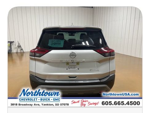 Used 2023 Nissan Rogue SV AWD/4WD image 4