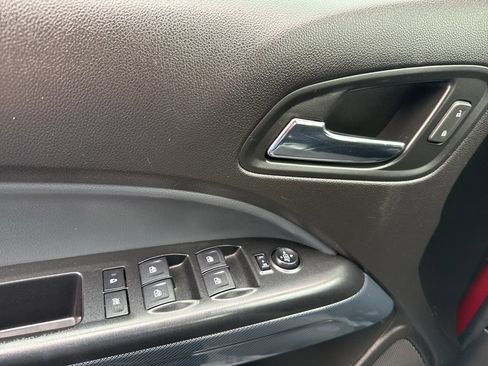 Used 2018 Chevrolet Colorado Z71 image 20