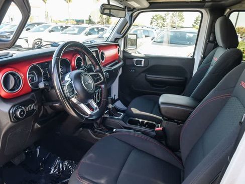 Used 2021 Jeep Wrangler Unlimited Rubicon w/ Safety Group AWD/4WD image 17