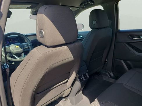 New 2026 Chevrolet Equinox LT FWD image 12