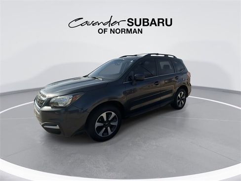 Used 2018 Subaru Forester 2.5i Limited image 7