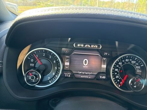 Used 2022 RAM 1500 Laramie w/ Sport Appearance Package image 15