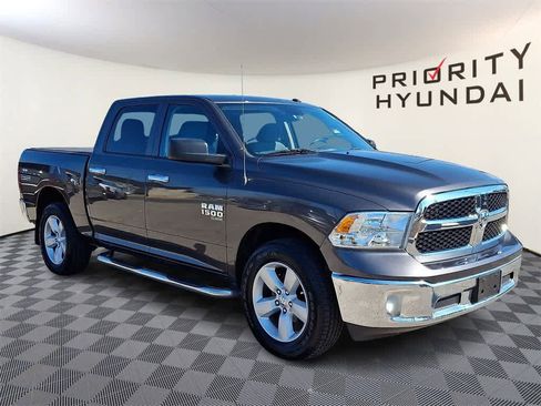 Used 2020 RAM 1500 Tradesman w/ Tradesman SXT Package image 3