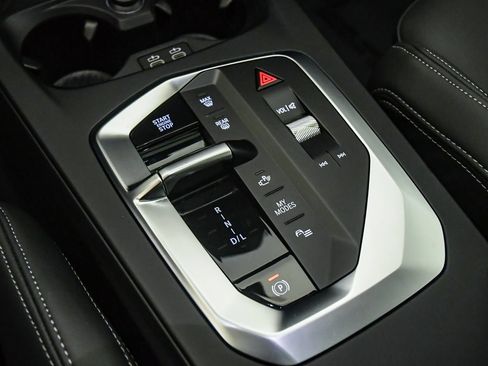 Used 2026 BMW 228i w/ Premium Package FWD image 20