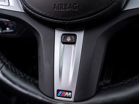 Certified 2022 BMW 750i xDrive w/ Executive Package image 29