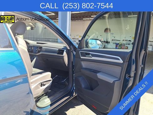 Used 2023 Volkswagen Atlas SEL Premium AWD/4WD image 14