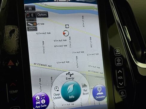 Used 2018 Toyota Prius Prime Advanced image 14