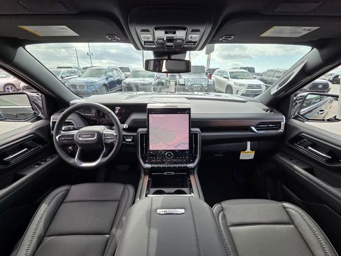 New 2026 GMC Yukon XL Denali w/ Sun & Power Step Package AWD/4WD image 27