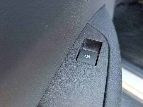 Used 2015 Chevrolet Equinox LT FWD image 11