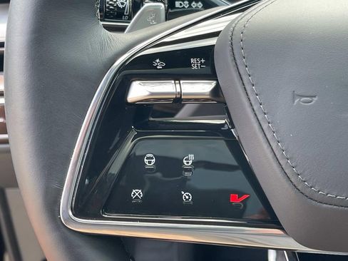 New 2026 Cadillac Lyriq V image 30