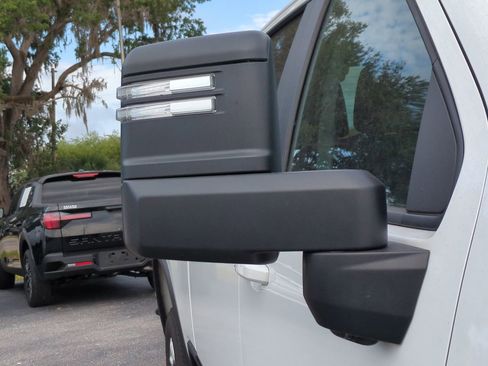 Used 2025 Chevrolet Silverado 2500 LT w/ Convenience Package AWD/4WD image 12