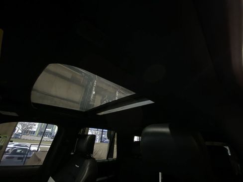 Used 2023 Ford Expedition Platinum image 14