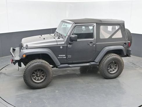 Used 2018 Jeep Wrangler Sport AWD/4WD image 20