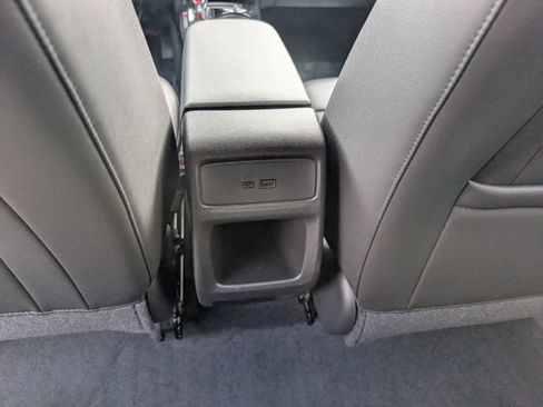 Used 2025 Chevrolet Trax RS w/ Driver Confidence Package FWD image 19