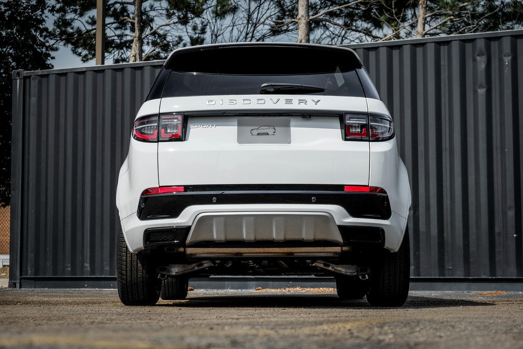 Used 2025 Land Rover Discovery Sport S AWD/4WD image 6