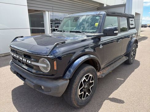 Used 2021 Ford Bronco Outer Banks AWD/4WD image 3