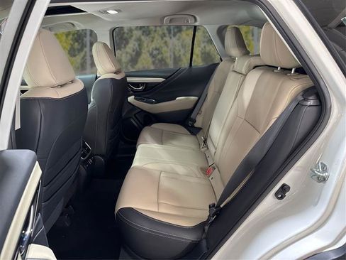 Used 2024 Subaru Outback Limited AWD/4WD image 10