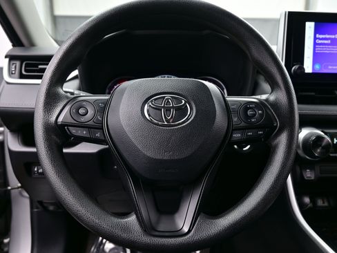 Used 2024 Toyota RAV4 XLE image 23