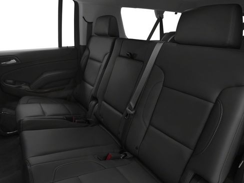Used 2016 Chevrolet Suburban LT AWD/4WD image 18