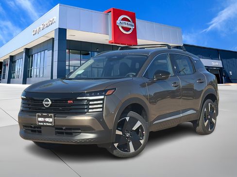 New 2026 Nissan Kicks SR image 1