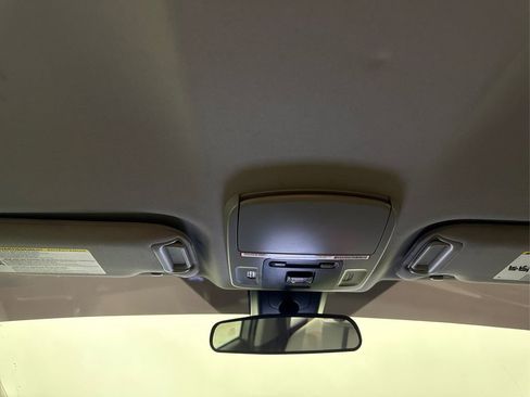 Used 2021 Toyota Camry SE FWD image 28