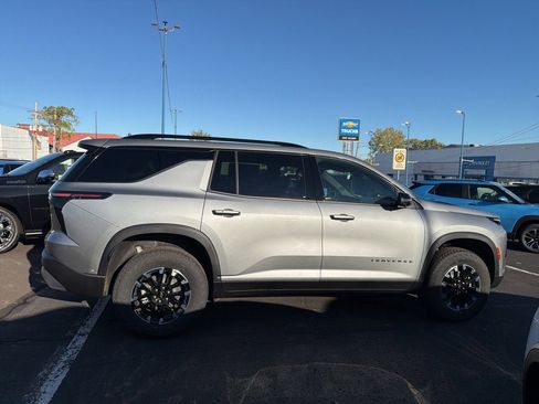 New 2026 Chevrolet Traverse Z71 w/ Enhanced Driving Package image 8