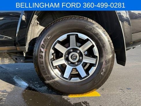 Used 2024 Toyota 4Runner TRD Off-Road image 13