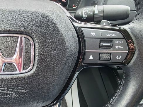 Used 2023 Honda Accord Touring image 28