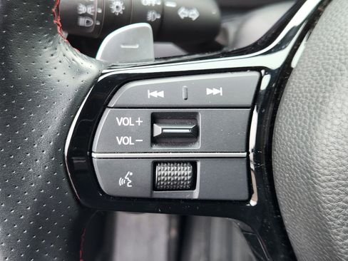 Certified 2025 Acura ADX A-Spec image 23