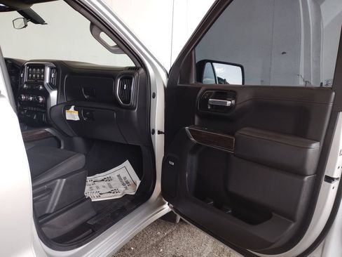 Used 2021 GMC Sierra 1500 Elevation w/ Preferred Package RWD image 10