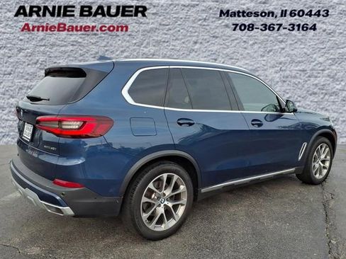 Used 2022 BMW X5 xDrive40i w/ Premium Package AWD/4WD image 6