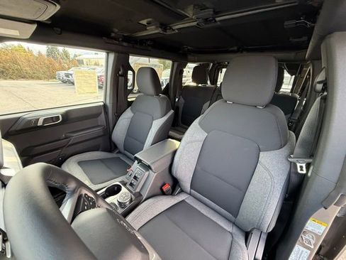 New 2025 Ford Bronco Big Bend AWD/4WD image 17