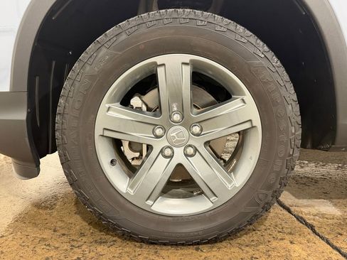 Used 2023 Honda Ridgeline RTL image 11