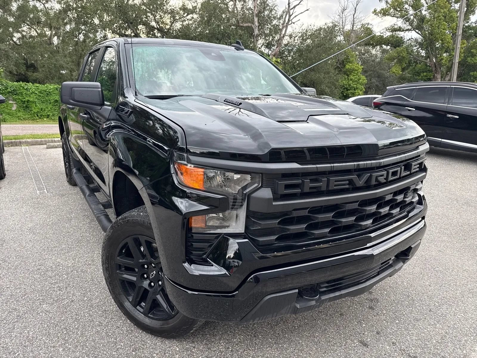 Used 2026 Chevrolet Silverado 1500 Custom Trail Boss w/ Turbomax Blackout Package AWD/4WD image 5
